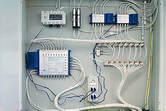 CREATOR: gd-jpeg v1.0 (using IJG JPEG v62), quality = 80